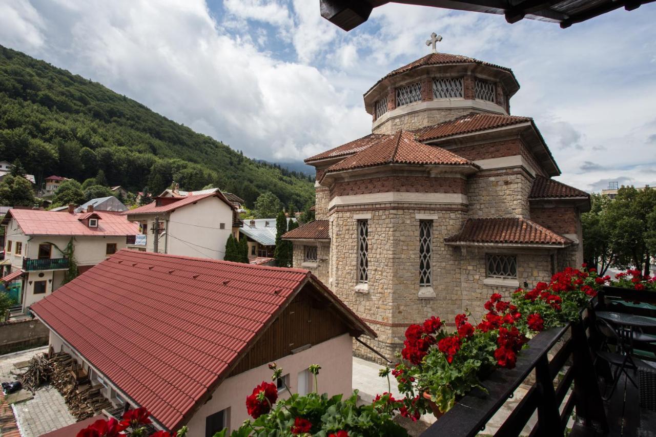 Pension Casa Wenge Sinaia Kültér fotó