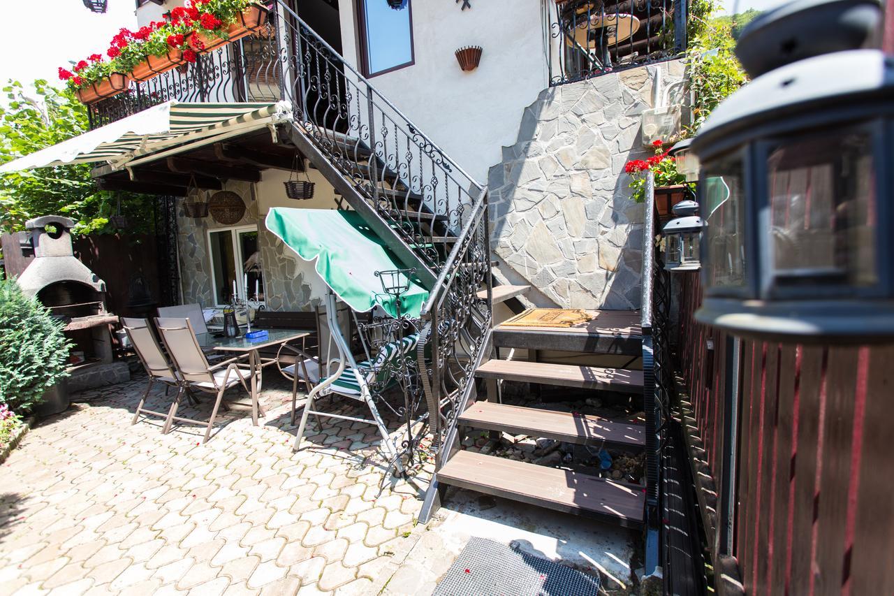 Pension Casa Wenge Sinaia Kültér fotó